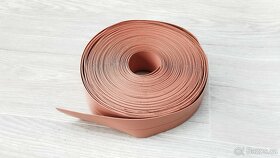 PVC lišta soklová - hnědavá - 2