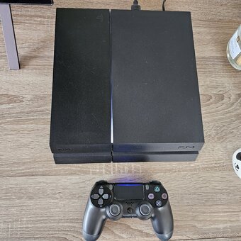 Playstation 4 PS4 1TB FW 12.00 - 2