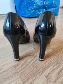 Černé lodičky - 2