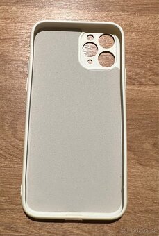 Apple iPhone 11 Pro silikonové pouzdro béžové - 2