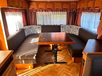 Karavan hobby landhaus - 2