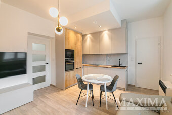 Byt 1+1 o ploše 48 m2 - Praha, Dejvice - 2