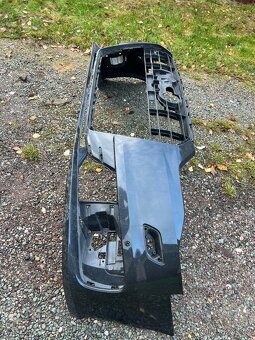 Prodám přední nárazník na Audi A6 C7 - 2