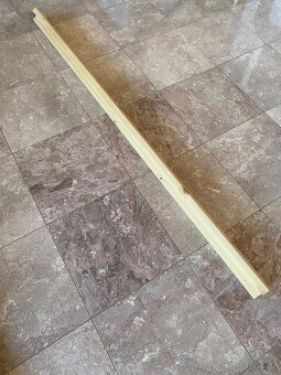 Smrková police 2m dlouhá - úzká-ideální pro sběratele - 2