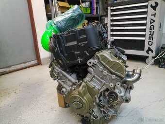 Ducati Panigale V4 - 2