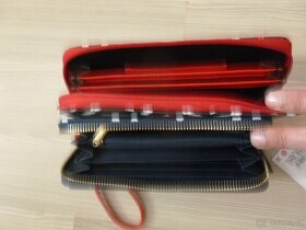 Nové peněženky2ks - 2