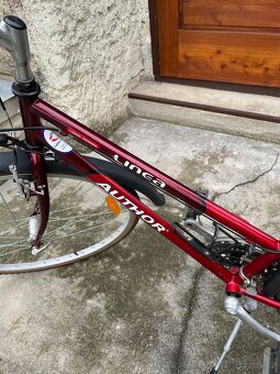 Dámské trekingové kolo AUTHOR - 2