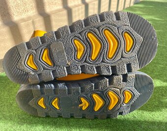 Žluté gumáky/holínky – vel. 33 - 2