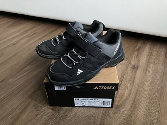 Dětské boty Adidax Terrex vel. 32 - 2