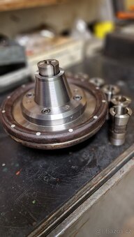 Upínací hlava na kleštiny - 2