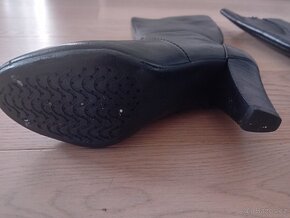 Dámské kozačky kožené GEOX vel. 38 - 2