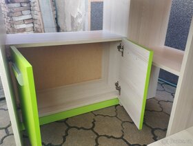Prodej dětského psacího stolu - 2