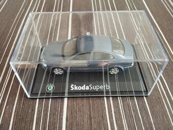 Škoda Superb I 1:43 Abrex - 2