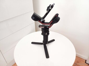 Stabilizátor DJI RS 3 - 2