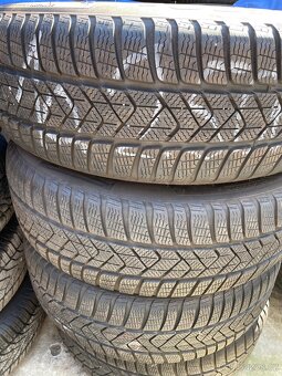 Zimní pneumatiky 225/60 R18 - 2