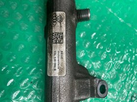 Vstřikovací lišta common rail na 1.6Tdi 03L 130 089 B - 2