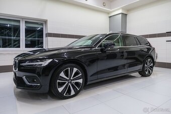 Volvo V60 B4 benzín Inscription el.tažné, FullLed, Kamera, C - 2
