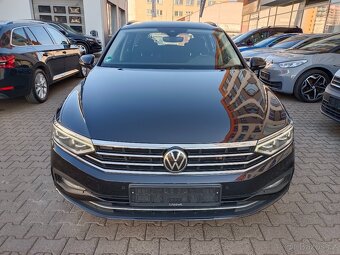 VW Passat B8 2.0TDI 147kW 4x4 DSG Virtual Matrix ACC ERGO Qi - 2