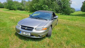 Chrysler Stratus 2,5 V6 LX - 2