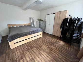 Prodám rodinný dům ve Městě Touškov - 2