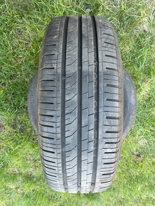 Letni pneu 185/65 R15 - 2