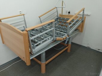 Elektrická polohovací postel Völker, SUPER STAV - 2