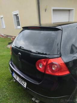 Golf 5 - 2