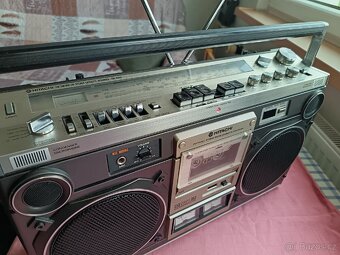 Hitachi - 2
