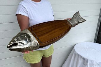 Veliké dřevěné servírovací prkýnko ryba 92 cm - 2
