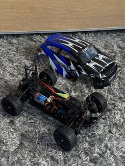 RC auto na dalkove ovladani Maverick - 2