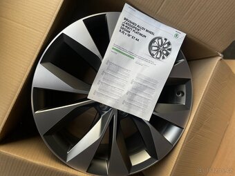 Alu kola Cassiopeia na Škoda Superb 3 - 2