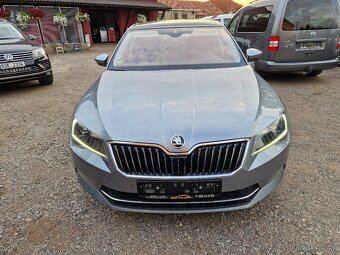 Škoda Superb 2,0TDI 110KW PANORAMA WEBASTO - 2