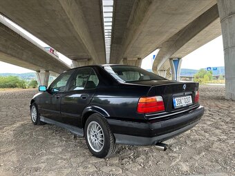 BMW E36 318i - 2