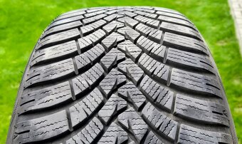 Sada 4x zimní pneu Falken 225/40/19 XL - 2