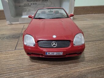 Mercedes Benz SLK Model 1:18 - 2