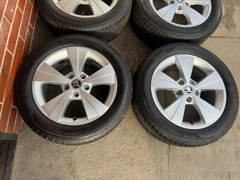 Alu 16" 5x112 škoda VELORUM zimní 70% O3, Pěkné - 2