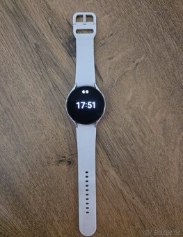 Samsung Galaxy Watch 4 44mm - krásný stav - 2