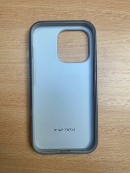 Pouzdro na iPhone 14 Pro Swarovski Super Stav - 2