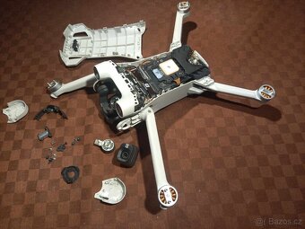 Dron DJI Mini 3 PRO + SERVIS DRONŮ, REPASE BATERIÍ - 2