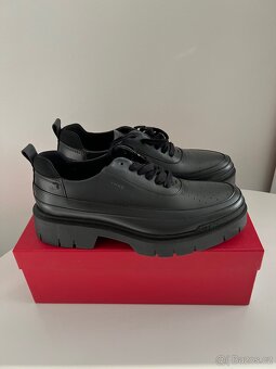 Nové kožené pánské boty HUGO BOSS v. 43 - 2