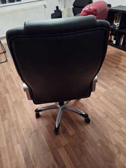 Prodám kancelářská židle kožená - 2