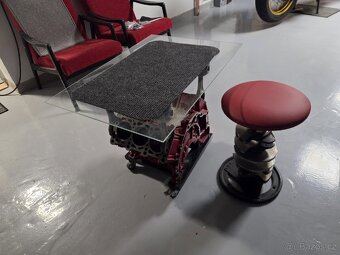 Stolek  do garáže - 2