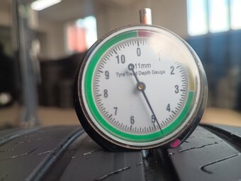 225/45 R17 BARUM (0820) - 2