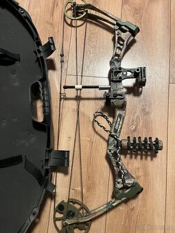 Kladkový luk Bear - 2