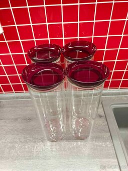 Skleněné dózy - 2