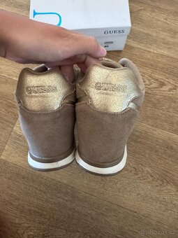 Dámské boty Guess vel. 40 - 2