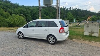 Opel zafira B - 2