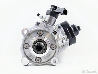 NOVÉ Palivové čerpadlo pro BMW Bosch 0445010776 - 2