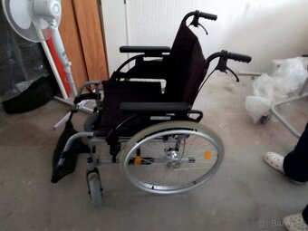Invalidní vozík - 2