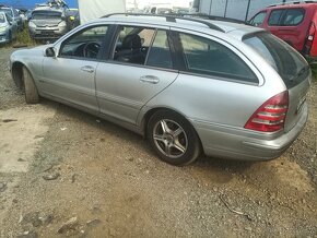 Mercedes Benz C W203 2,2 2,7 CDI 2,5 V6 - 2